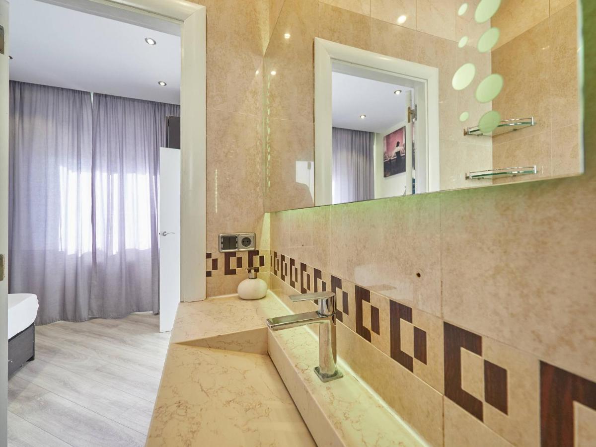 Unique Cozy Scenic Penthouse Apartman Barcelona Kültér fotó